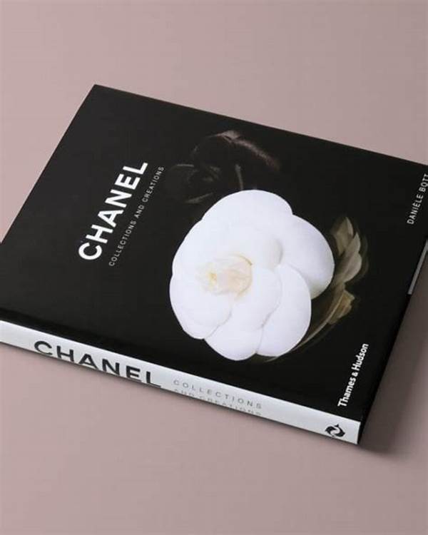CHANEL - COLLECTIONS AND CREATIONS – Lueur Interiors